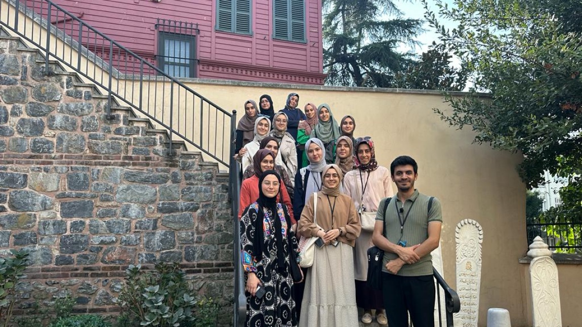 Mezunlarımızla Kültür ve Medeniyet Şehri İstanbul’umuzda  İlk Gezimiz